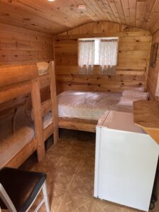 Small Cabin 7